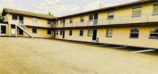 2700 Palmadelia Ave, Sarasota, FL 34234