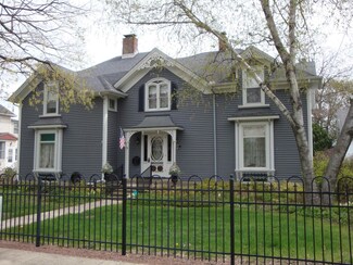 1004 Pearl St, Belvidere, IL 61008