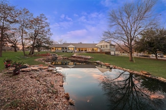 928 N Irving Heights Dr, Irving, TX 75061