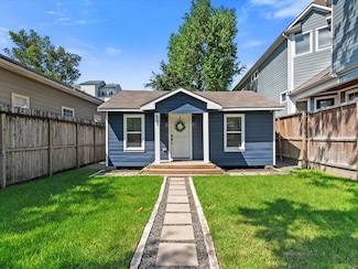 839 W 17th St, Houston, TX 77008