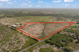 18434A Farm To Market Road 471, Natalia, TX 78059