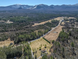 25 Lafayette Rd, Franconia, NH 03580