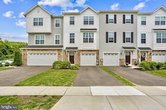 22 Sanctuary Place, West Deptford, NJ 08086