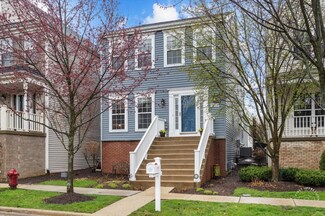 0N460 Taylor Dr, Geneva, IL 60134