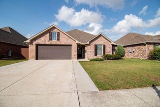 324 Long Hill Dr, Sulphur, LA 70665