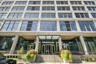 900 N Kingsbury St Unit 961, Chicago, IL 60610