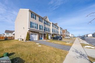 1362 Black Forest Dr, Allentown, PA 18104