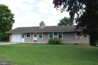 10 Vertie Ln, Milton, PA 17847