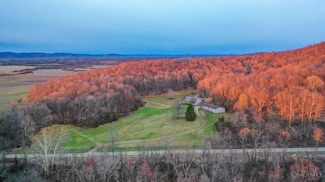 917 Sandy Rd, Chillicothe, OH 45601