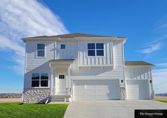 8511 S 63rd St, Papillion, NE 68157