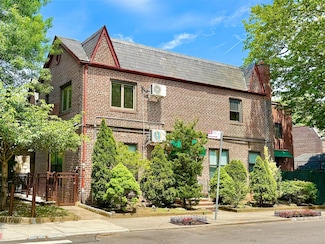 7267 Yellowstone Blvd, Forest Hills, NY 11375