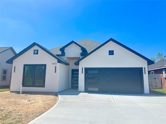 201 Road 51022, Cleveland, TX 77327
