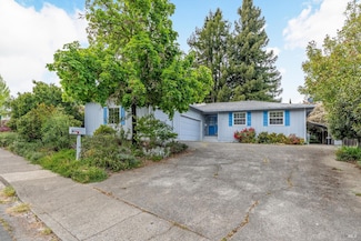 138 Mill Creek Dr, Willits, CA 95490