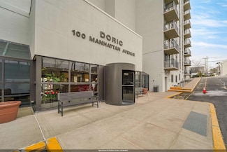 100 Manhattan Ave Unit 416, Union City, NJ 07087