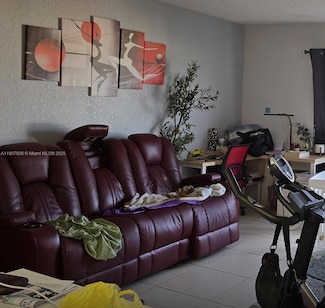 17600 NW 68th Ave Unit B4002, Hialeah, FL 33015