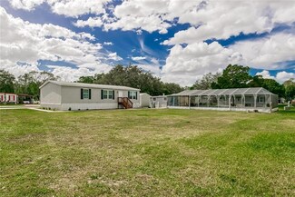 4521 Charter St, Zephyrhills, FL 33542
