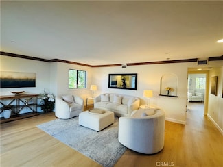 70 N Catalina Ave Unit 304, Pasadena, CA 91106