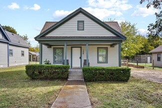 108 Holcombville, Tom Bean, TX 75489