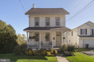 615 S 9th St, Perkasie, PA 18944