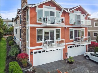 626 Glen St Unit 202, Edmonds, WA 98020