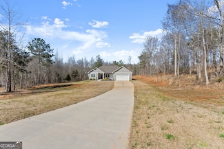 156 White Oak Trail, Commerce, GA 30529