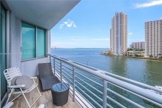 335 S Biscayne Blvd Unit 807, Miami, FL 33131