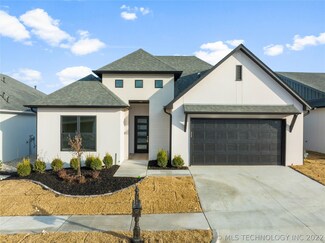 1115 W 86th St, Tulsa, OK 74132