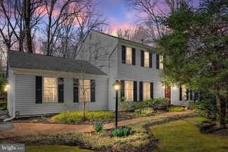 2708 Soapstone Dr, Reston, VA 20191
