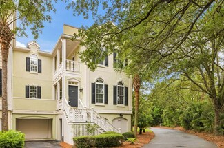 2431 Racquet Club Dr, Johns Island, SC 29455