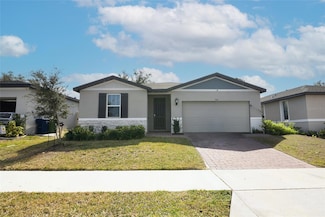956 Cambridge Dr, Winter Haven, FL 33881