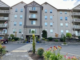 1548 River Rd Unit 105, Longview, WA 98632
