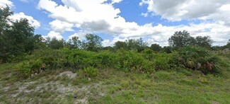 2606 62nd St W, Lehigh Acres, FL 33971