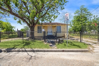3107 Elysian St, Houston, TX 77009