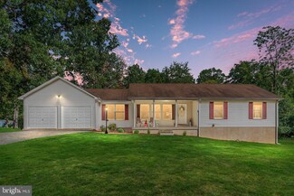 255 Keene Way, Bunker Hill, WV 25413