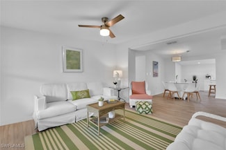 2048 Holiday Ln, Naples, FL 34104