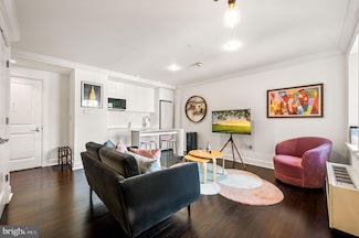 1701 15 Locust St Unit 1607, Philadelphia, PA 19103