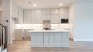 1824 Wittington Place, Farmers Branch, TX 75234