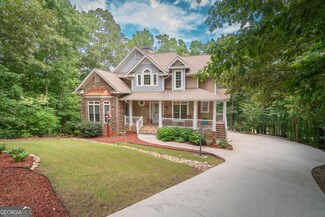 698 Wilfar Strasse, Helen, GA 30545