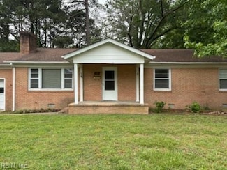 215 Menchville Rd, Newport News, VA 23602