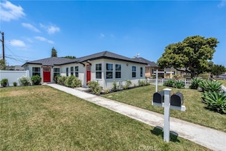2241 Grand Ave, Long Beach, CA 90815