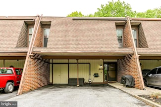 609 Cedar Ridge Ln, Mechanicsburg, PA 17055