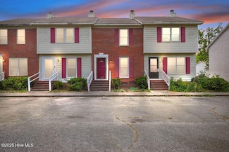 307 Kristin Dr, Greenville, NC 27834