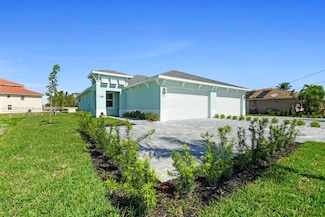 1107 SE 38th St, Cape Coral, FL 33904
