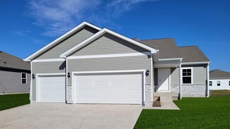 2523 E 47th St, Des Moines, IA 50317
