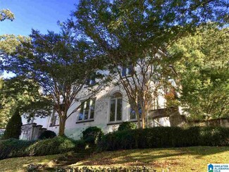 4041 Cliff Rd S, Birmingham, AL 35222