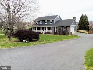 278 Eastland Dr, Charles Town, WV 25414