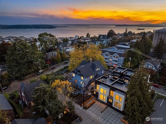 1410 Orange Place N, Seattle, WA 98109
