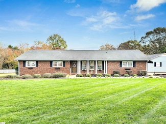 305 Old Pendleton Rd, Greenville, SC 29611