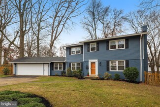 2530 Bull Run Ct, Vienna, VA 22180