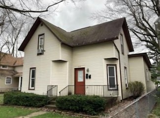 915 S 8th St Unit 2, Goshen, IN 46526